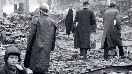 Torgeir E. Sæveraas Om krigen – og litteraturen