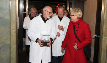 svart-senker-natten-seg